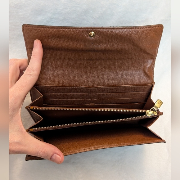 LOUIS VUITTON Monogram Sarah Long Wallet LV ( fair condition ) - Picture 7 of 12